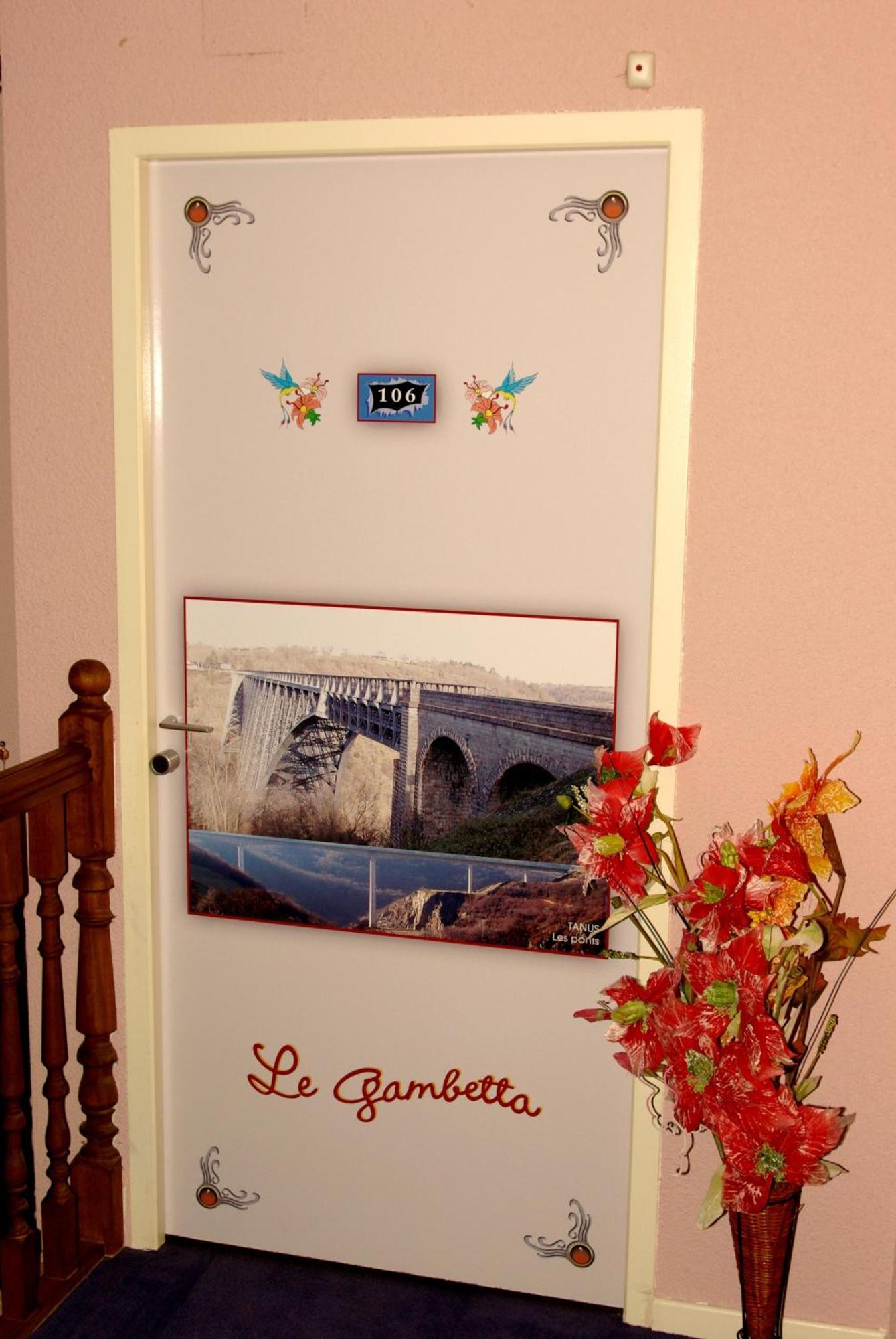 Hotel Le Gambetta Carmaux Экстерьер фото