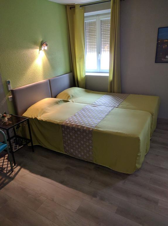 Hotel Le Gambetta Carmaux Экстерьер фото