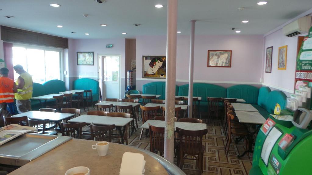 Hotel Le Gambetta Carmaux Экстерьер фото