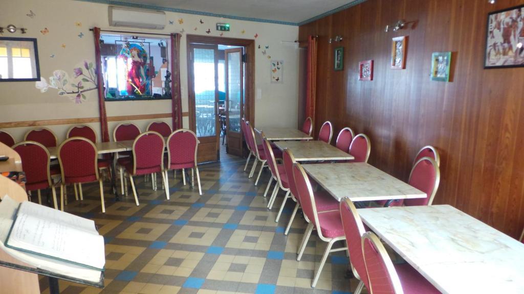 Hotel Le Gambetta Carmaux Экстерьер фото